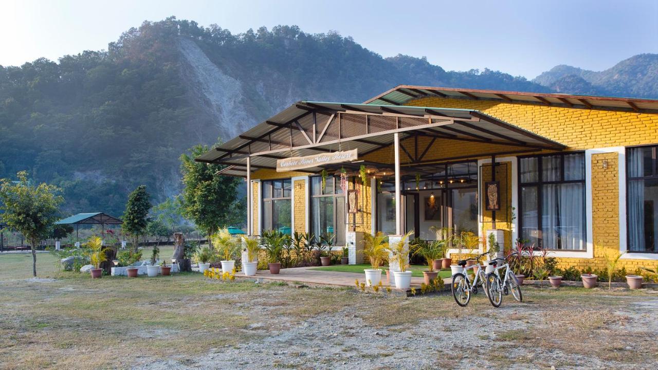 Corbett River Valley Resort Marchula Ngoại thất bức ảnh