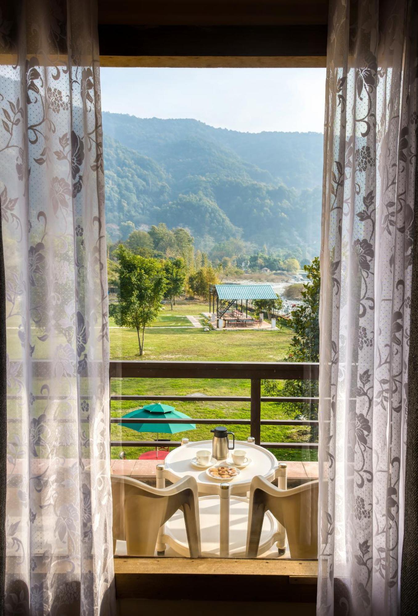 Corbett River Valley Resort Marchula Ngoại thất bức ảnh